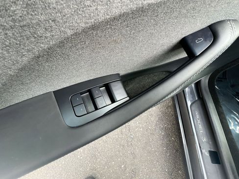 Used 2024 Tesla Model 3 Standard Range image 15