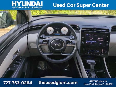 Certified 2023 Hyundai Tucson SEL w/ Convenience Package FWD image 18
