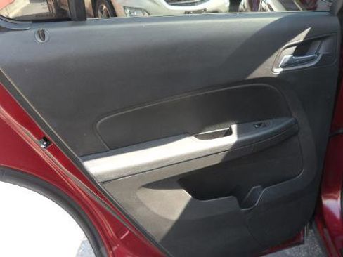 Used 2011 Chevrolet Equinox LT w/ Driver Convenience Package image 14