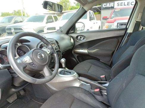 Used 2013 Nissan Juke S image 11