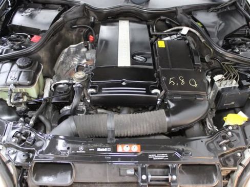 Used 2005 Mercedes-Benz C 230 Sedan image 25