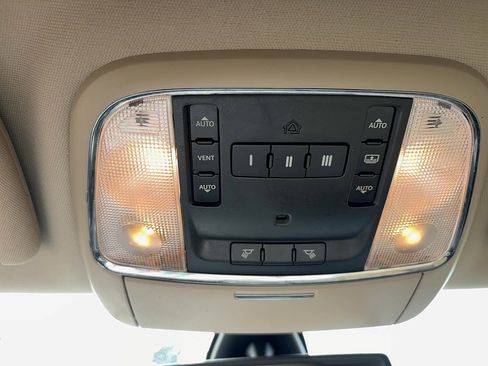 Used 2013 Jeep Grand Cherokee Limited image 21