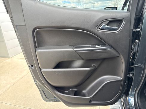 Used 2018 Chevrolet Colorado LT w/ LT Convenience Package AWD/4WD image 19