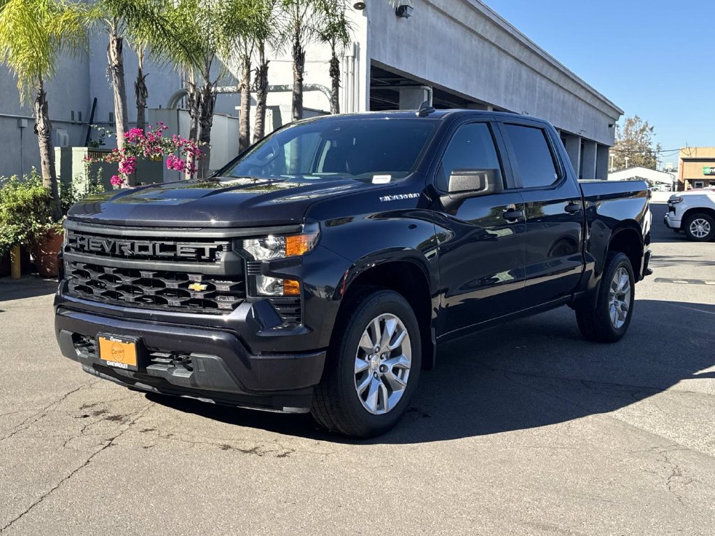 Used 2023 Chevrolet Silverado 1500 Custom RWD image 5