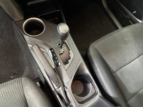 Used 2015 Toyota RAV4 LE image 20