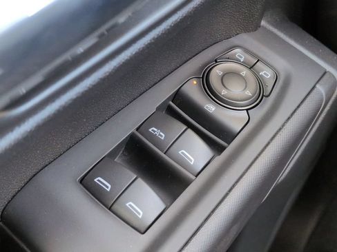 Used 2025 Chevrolet Silverado 1500 Custom Trail Boss AWD/4WD image 22
