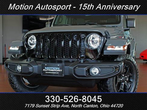 Used 2021 Jeep Gladiator Sport AWD/4WD image 42