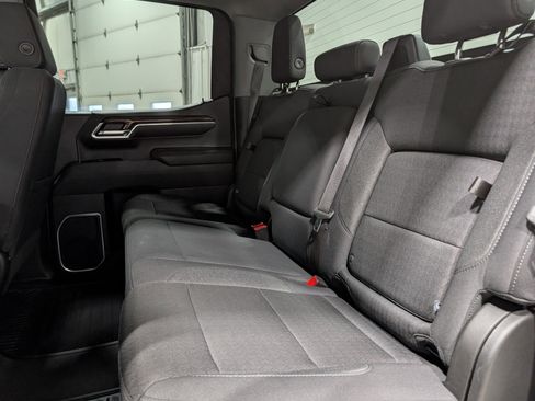 Used 2023 GMC Sierra 1500 Elevation image 15