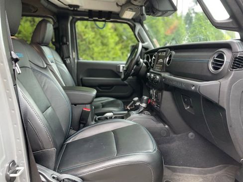 Used 2022 Jeep Wrangler Unlimited Rubicon 4xe w/ Cold Weather Group image 22