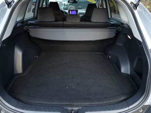 Used 2024 Toyota RAV4 XLE image 6