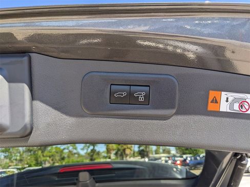 Used 2024 Lexus NX 300h AWD w/ Luxury Package image 15