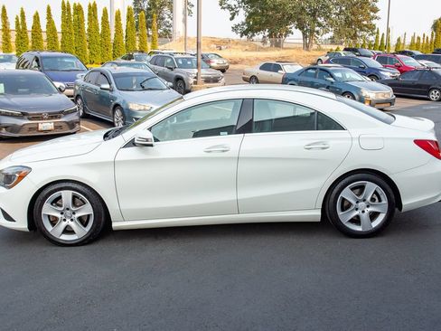 Used 2016 Mercedes-Benz CLA 250 image 8