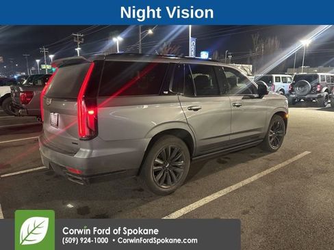 Used 2021 Cadillac Escalade Sport Platinum image 3