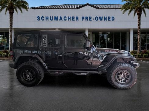 Used 2023 Jeep Wrangler Unlimited Rubicon w/ Xtreme 35 Tire Package AWD/4WD image 8