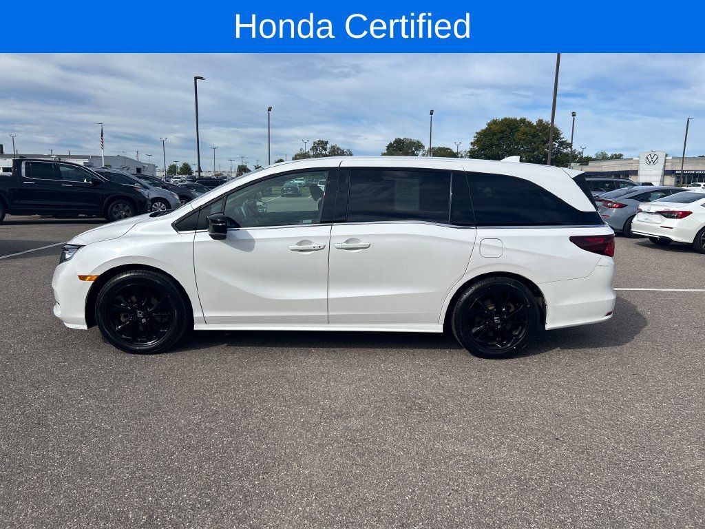 Certified 2024 Honda Odyssey Sport image 5