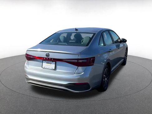 Used 2025 Volkswagen Jetta SE image 13