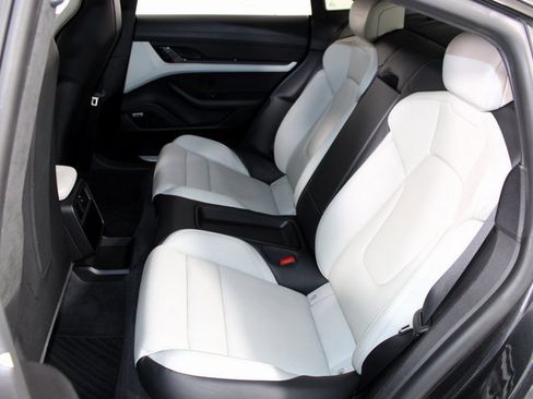 Used 2020 Porsche Taycan Turbo image 24