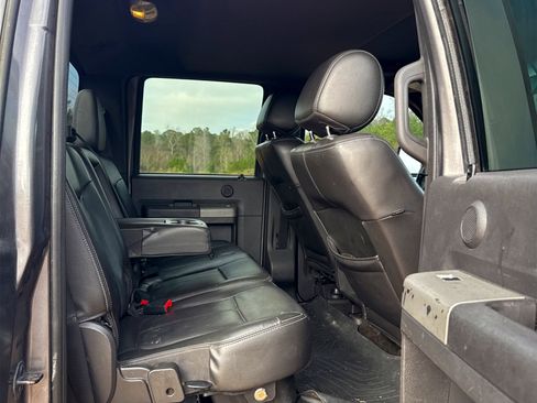 Used 2012 Ford F250 Lariat w/ Lariat Ultimate Pkg image 34