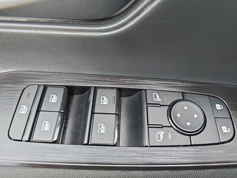New 2026 Nissan Kicks S FWD image 27