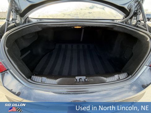 Used 2011 Jaguar XF R image 11