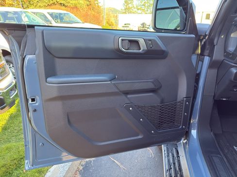 New 2025 Ford Bronco Heritage Edition image 11