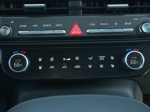 Used 2026 Hyundai Palisade Calligraphy AWD/4WD image 18