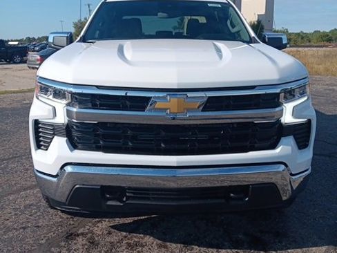 New 2026 Chevrolet Silverado 1500 LT image 2