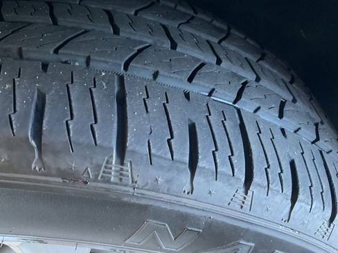 Used 2018 Chevrolet Traverse Premier w/ Driver Confidence II Package image 33