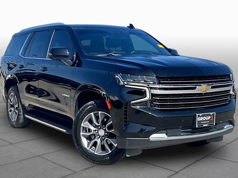 Used 2023 Chevrolet Tahoe LT w/ Luxury Package RWD image 3