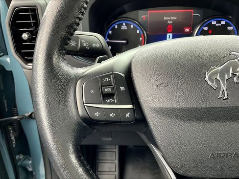 Used 2023 Ford Bronco Sport Badlands image 16