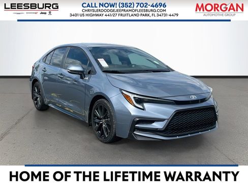 Used 2024 Toyota Corolla SE FWD image 1
