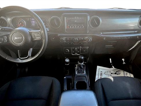 Used 2023 Jeep Wrangler Sport S image 15