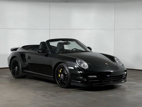 Used 2012 Porsche 911 Turbo S image 34