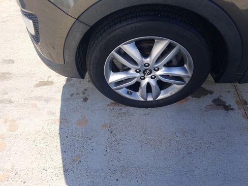 Used 2013 Hyundai Santa Fe Sport 2.0T w/ Technology Pkg image 22