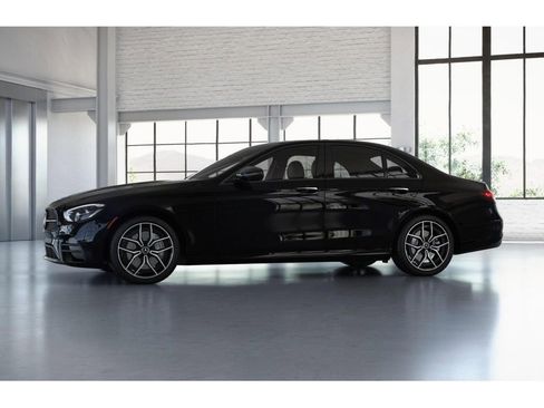 Used 2023 Mercedes-Benz E 350 4MATIC Sedan image 37