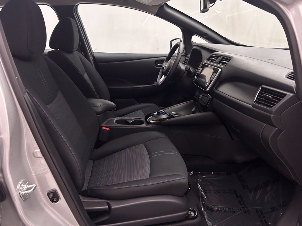 Used 2024 Nissan Leaf SV Plus FWD image 17