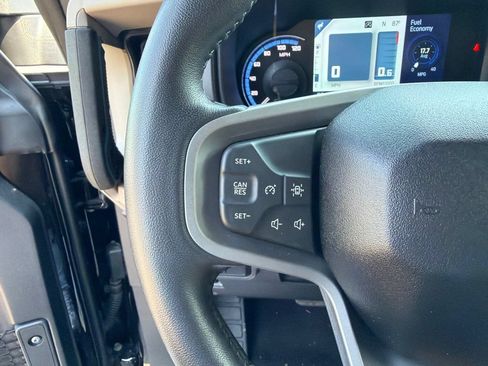 Used 2022 Ford Bronco Wildtrak AWD/4WD image 17