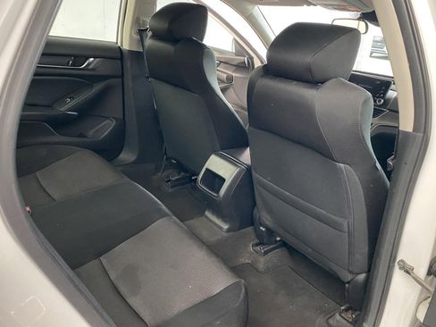 Used 2018 Honda Accord LX image 11