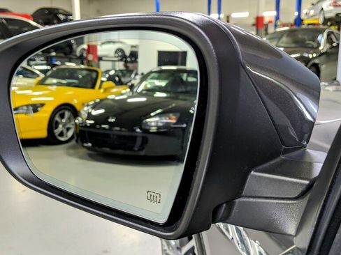 Used 2017 Maserati Quattroporte S GranSport image 31