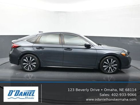 Used 2023 Honda Civic EX-L image 7