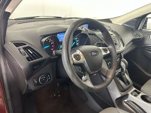 Used 2015 Ford Escape SE AWD/4WD image 14