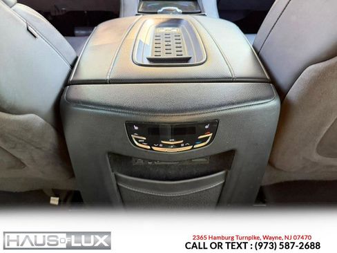 Used 2016 Cadillac Escalade ESV Platinum image 37