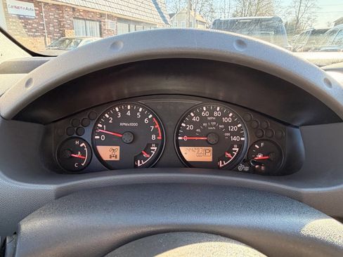 Used 2012 Nissan Xterra S image 28