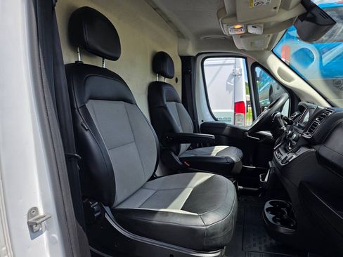 Used 2023 RAM ProMaster 1500 w/ Convenience Group FWD image 10