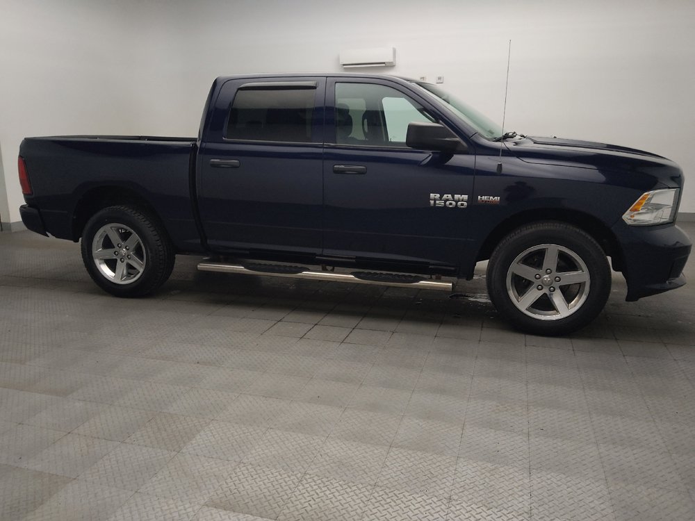 Used 2018 RAM 1500 Express w/ Express Value Package AWD/4WD image 11