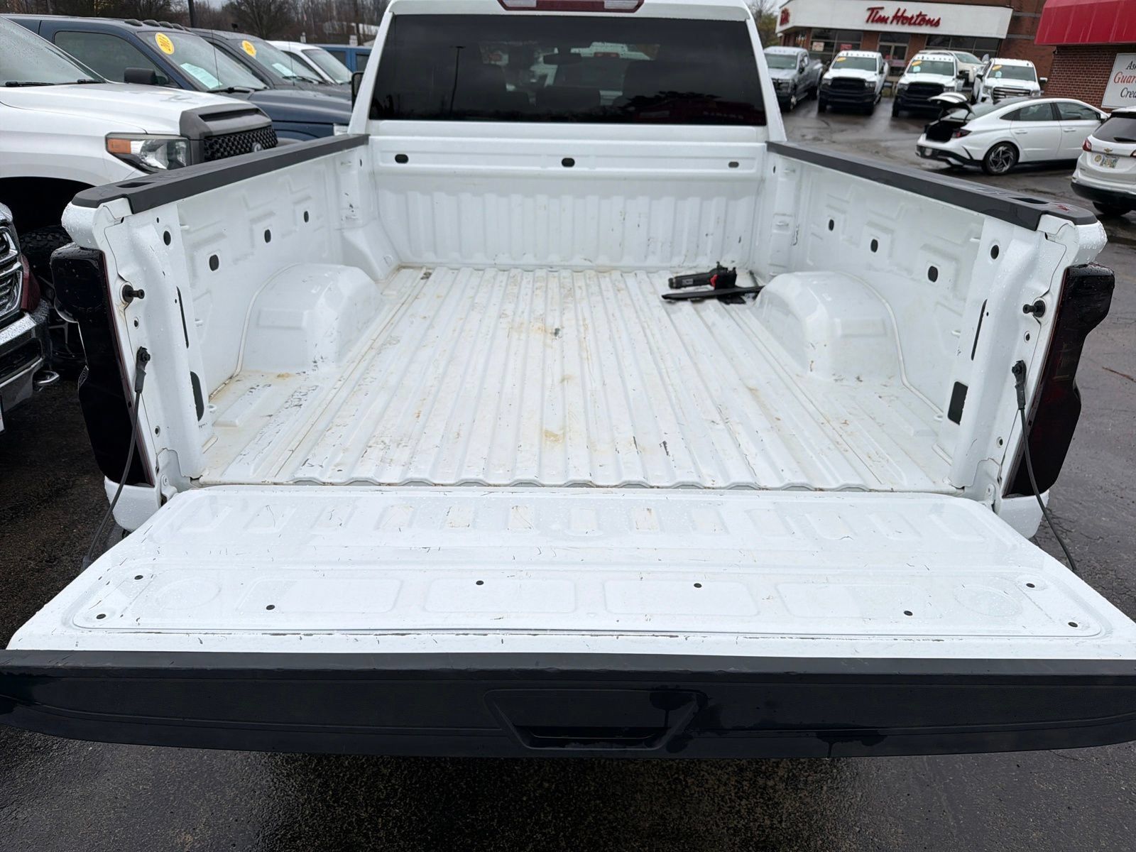 Used 2022 Chevrolet Silverado 2500 Custom w/ Custom Convenience Package AWD/4WD image 29