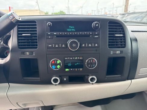 Used 2010 GMC Sierra 1500 2WD Crew Cab Hybrid image 19