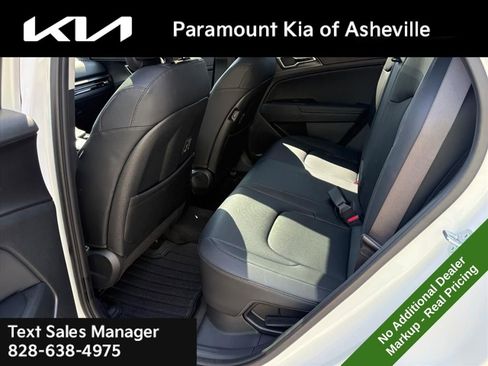 New 2026 Kia Sportage EX image 23