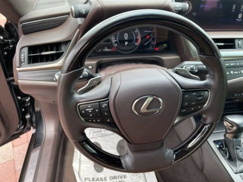 Used 2021 Lexus ES 350 w/ Premium Package FWD image 16
