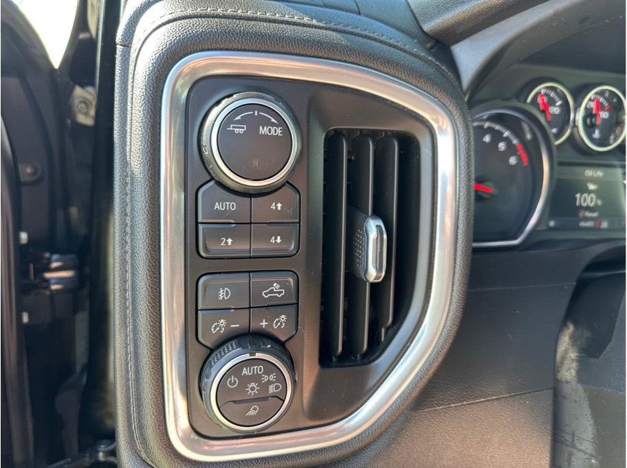 Used 2021 Chevrolet Silverado 1500 LT Trail Boss w/ Convenience Package II AWD/4WD image 25